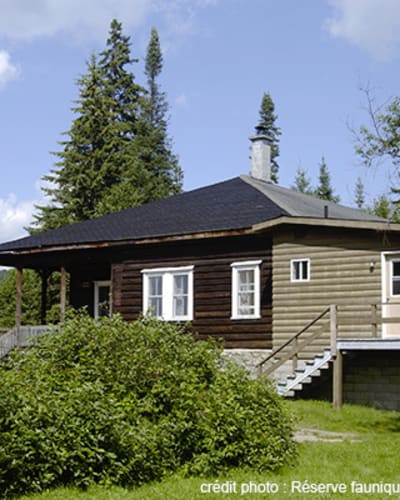 chalets_de_la_reserve_faunique_rouge_matawin_1