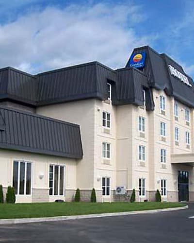 comfort_inn__suites_rive_sud_quebec_saint_nicolas_1