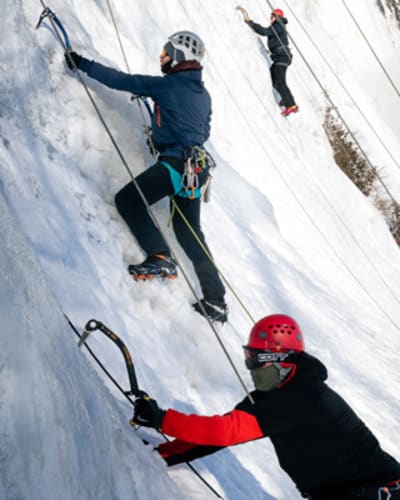 escalade_de_glace_a_la_chute_montmorency_1_h