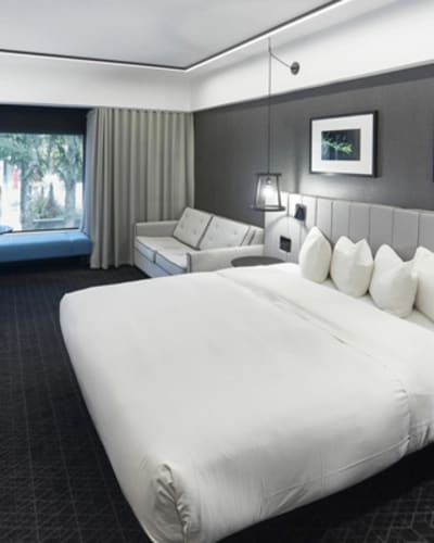 hilton_montreal_bonaventure_1