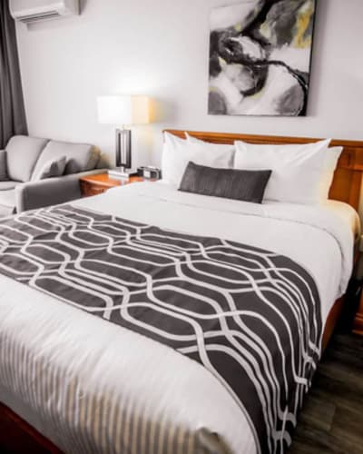 hotel_le_voyageur_sept_iles_1
