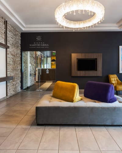 imperia_hotel_et_suites_terrebonne_1