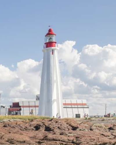 lieu_historique_national_du_phare_de_pointe_au_pere_1