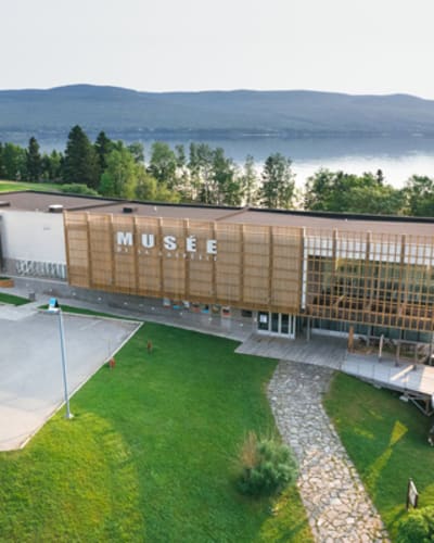 musee_de_la_gaspesie_et_monument_a_jacques_cartier_1