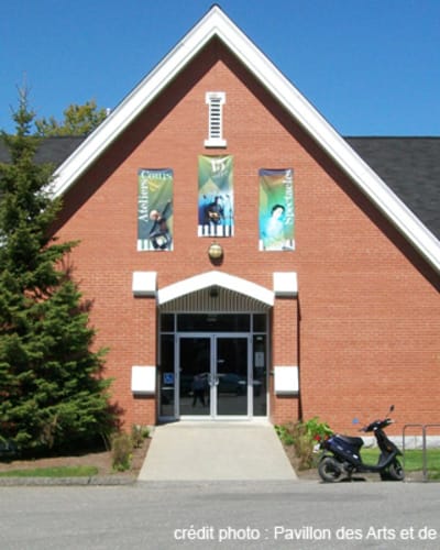 pavillon_des_arts_et_de_la_culture_1