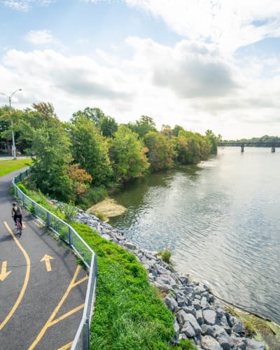piste_cyclable__la_route_des_champs_1