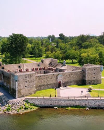 piste_cyclable_du_lieu_historique_national_du_canal_de_chambly_1
