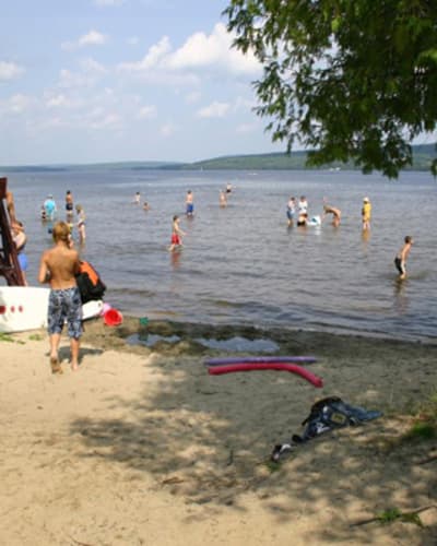 plage_municipale_du_lac_nominingue_1
