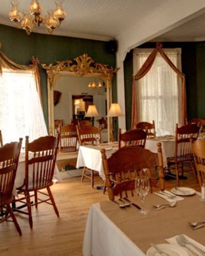 restaurant_de_lauberge_de_la_tour_du_lac_1