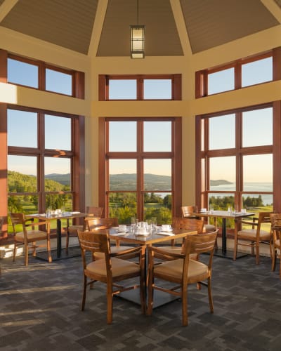 restaurant_le_point_cardinal___fairmont_le_manoir_richelieu_1