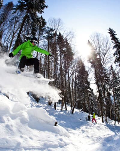 station_touristique_stoneham___centre_de_ski_1_h