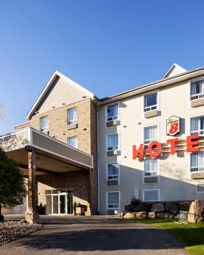 super_8_hotel_ste_agathe_des_monts_1