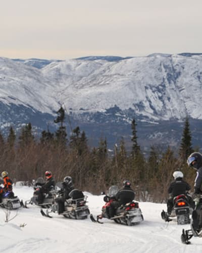 top_location_motoneiges_charlevoix_1