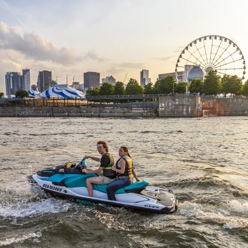 Motomarine ou ski nautique