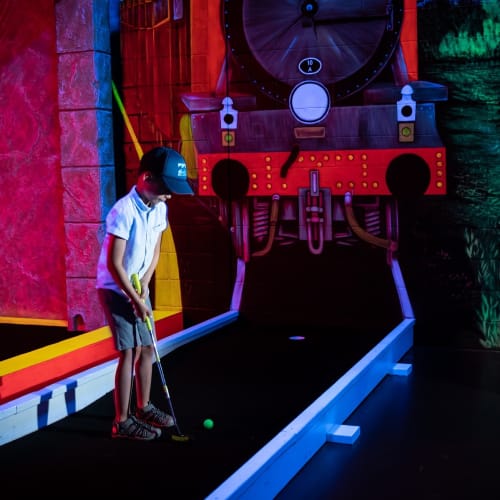 Mini-golf fluo