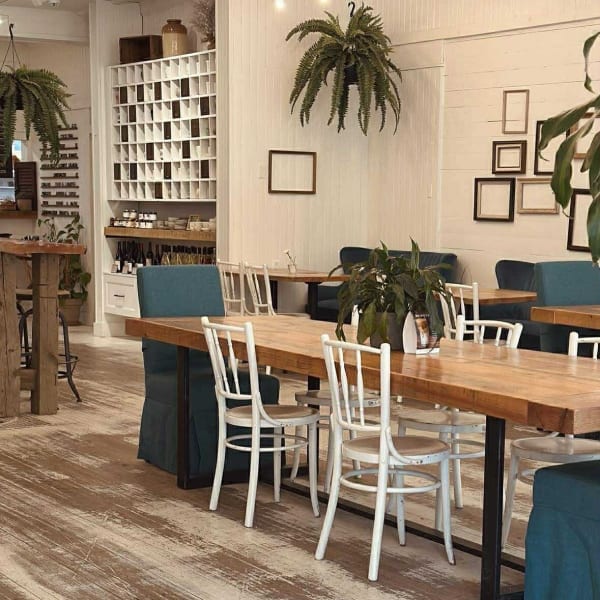 Dining room. 
