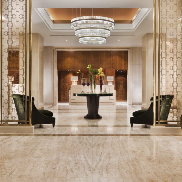 Hôtel Omni Mont-Royal - Lobby luxueux