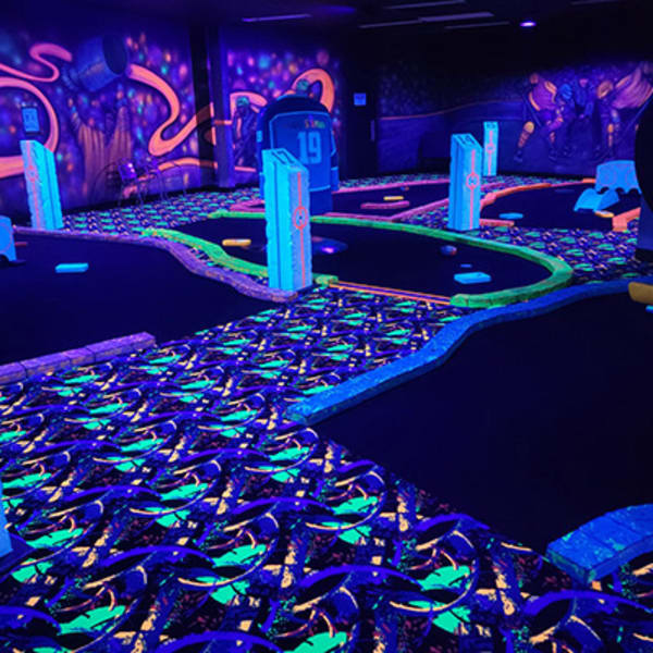 bar_laitier_mini_golf_fluo_samuse_1
