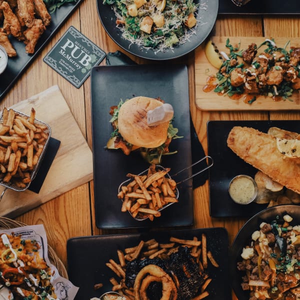 Bistro Pub McMurray