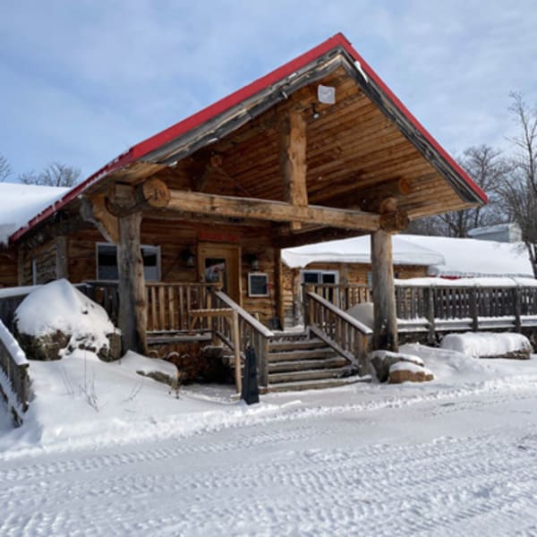 cabane_chez_hill_1_h