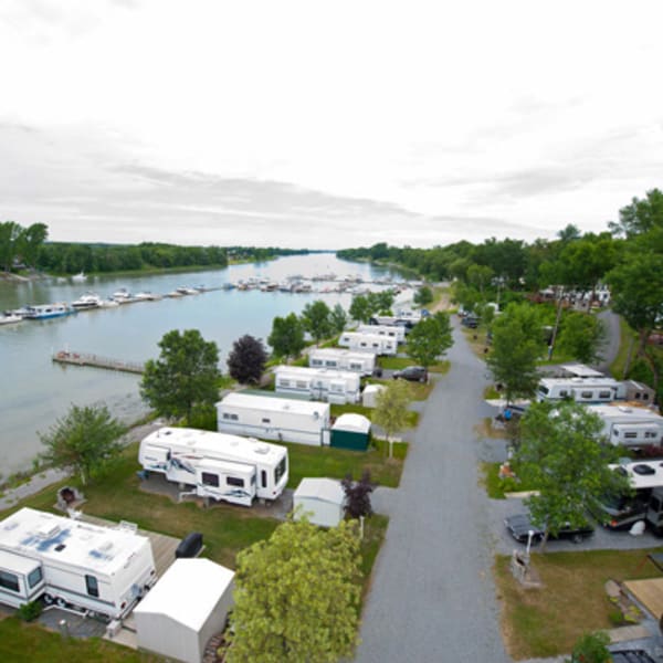 camping_marina_parc_bellerive_1