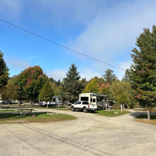 camping_secteur_de_la_diable_parc_du_mont_tremblant_1