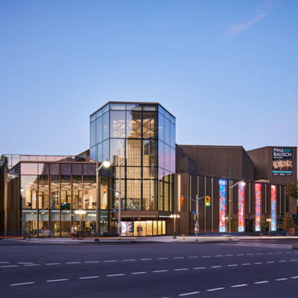 centre_national_des_arts_1