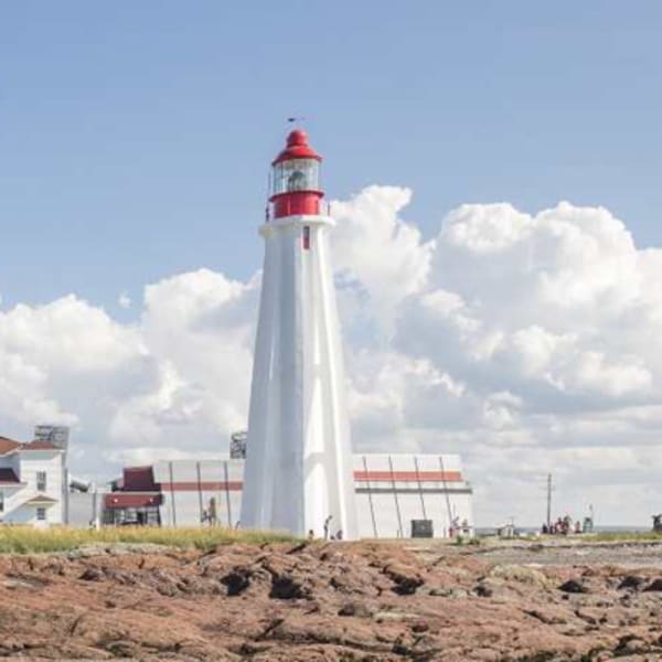 lieu_historique_national_du_phare_de_pointe_au_pere_1