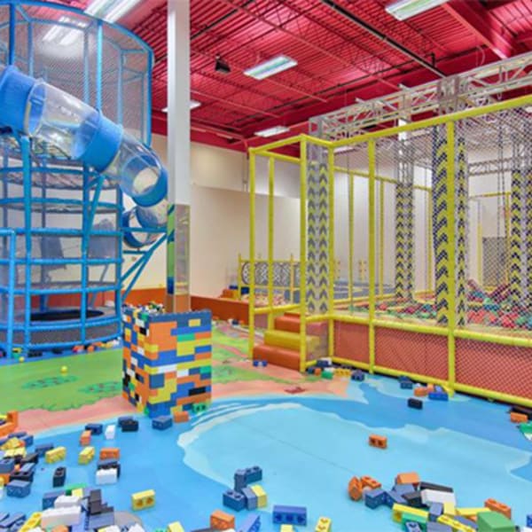 Mégamaze Centre d'Amusement Blainville