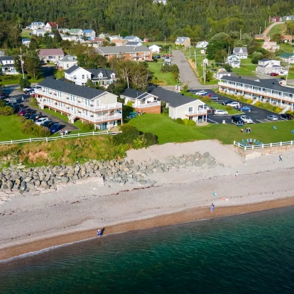 motel_les_trois_soeurs_1