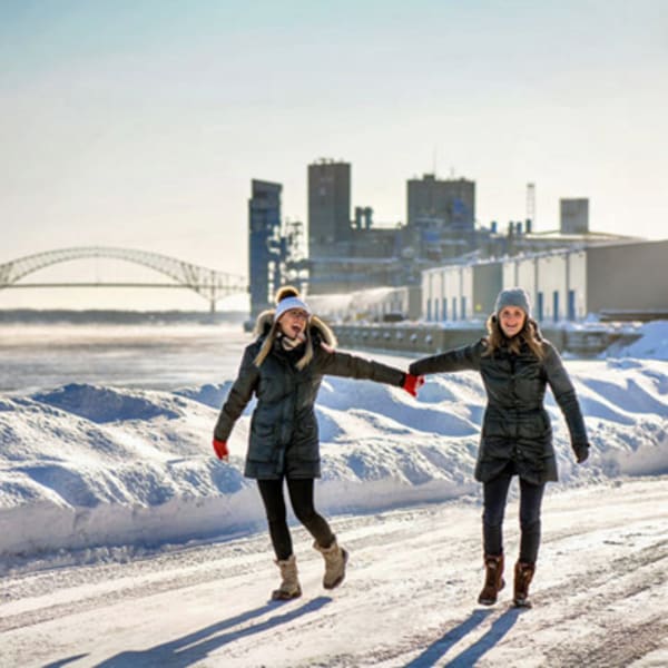 patinoire_du_parc_portuaire_de_trois_rivieres_1