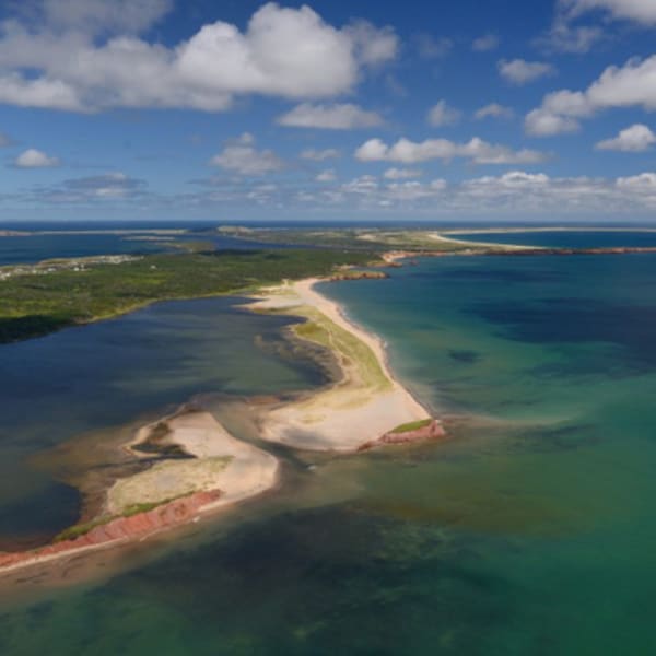 plage_du_bassin_est_1