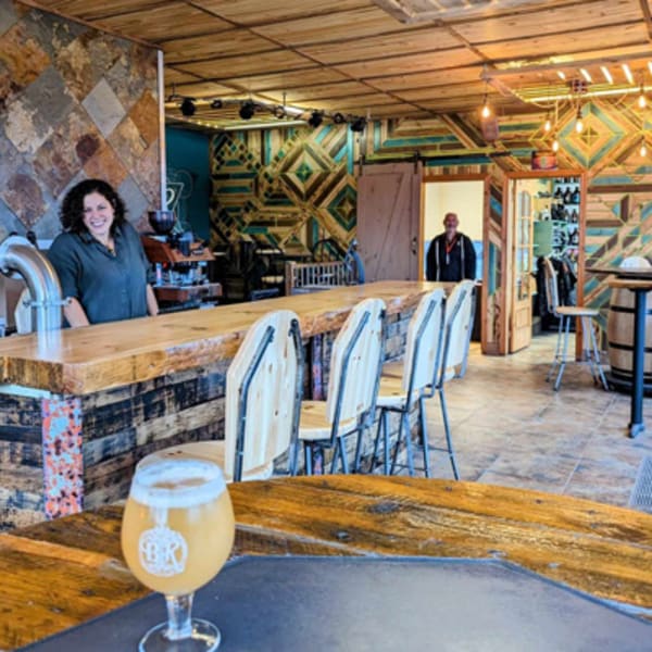 pub_du_baril_roulant___val_david_1