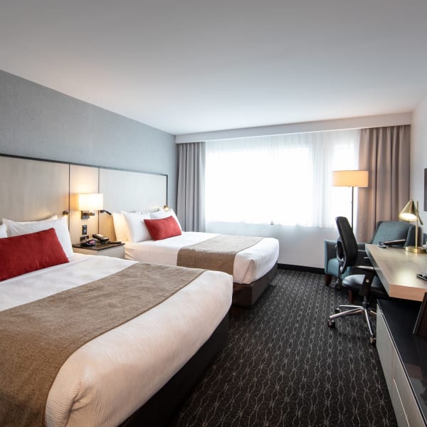 quality_inn__suites_montreal_brossard_1
