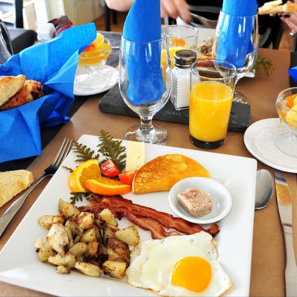 restaurant____lauthentique_auberge_de_charlevoix_1