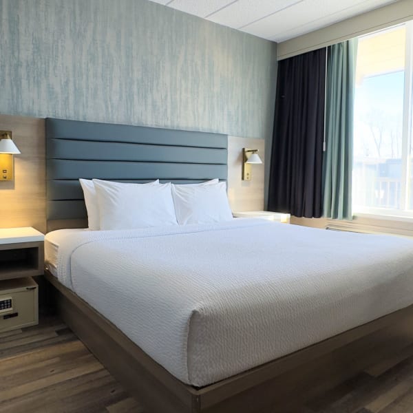 Radisson Hotel Montreal Airport - Chambre avec un lit
