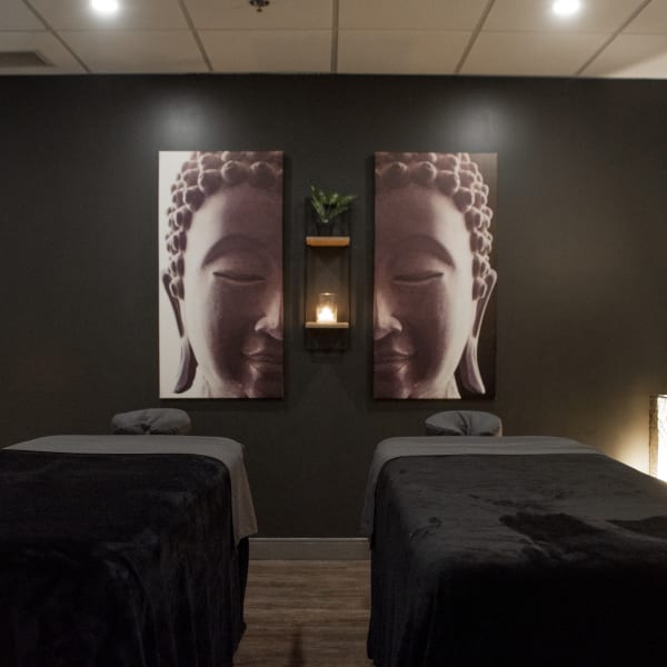 Two massage tables at Zen Évasion Spa.