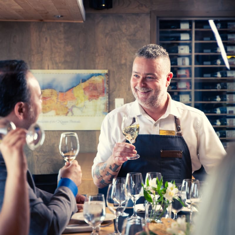 Dégustation de vins avec sommelier.