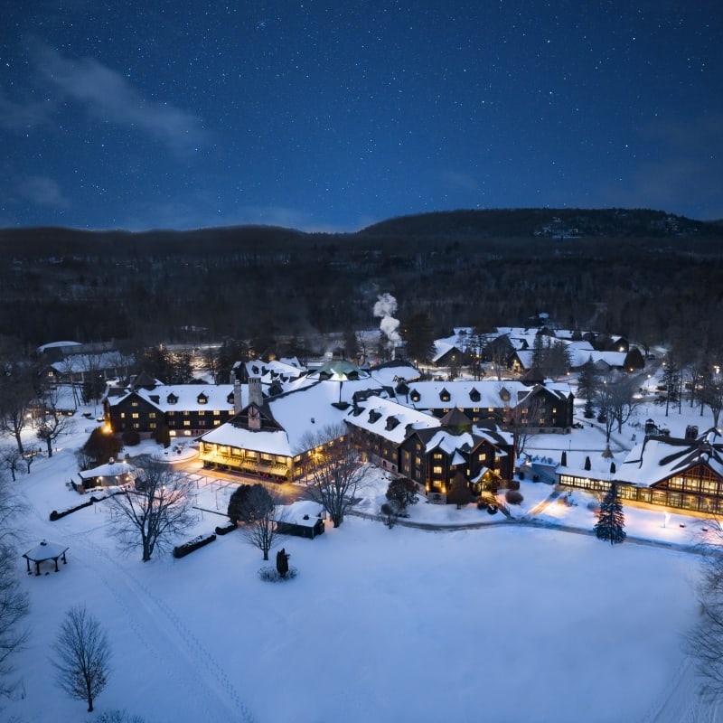 Château Montebello l'hiver.