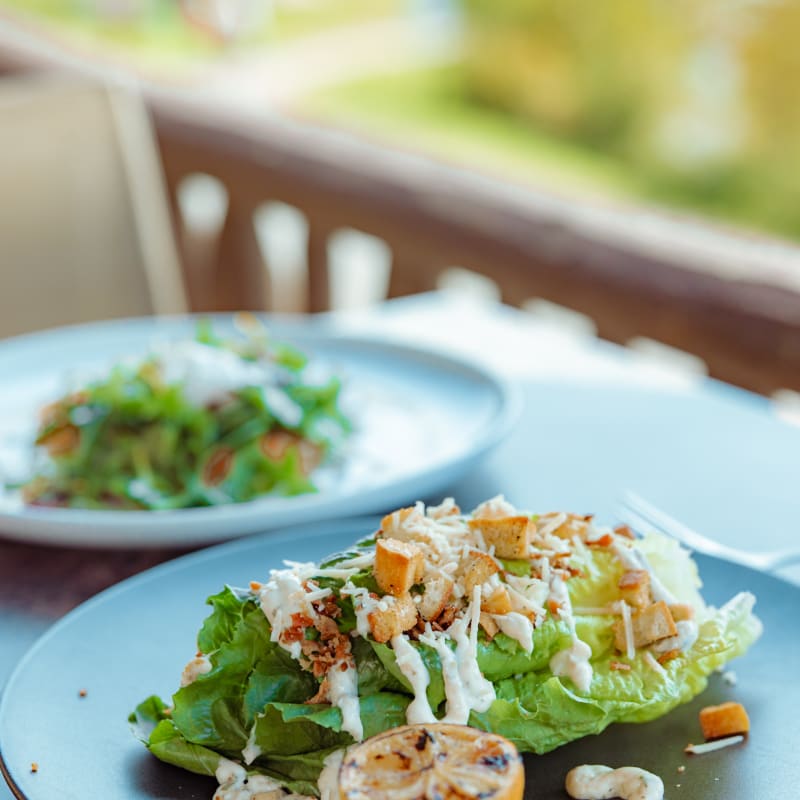 Grand Lodge Mont-Tremblant - Repas sur la terrasse