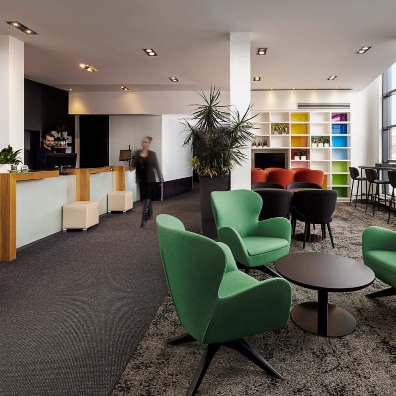 Hôtel Alt Québec - Lobby coloré