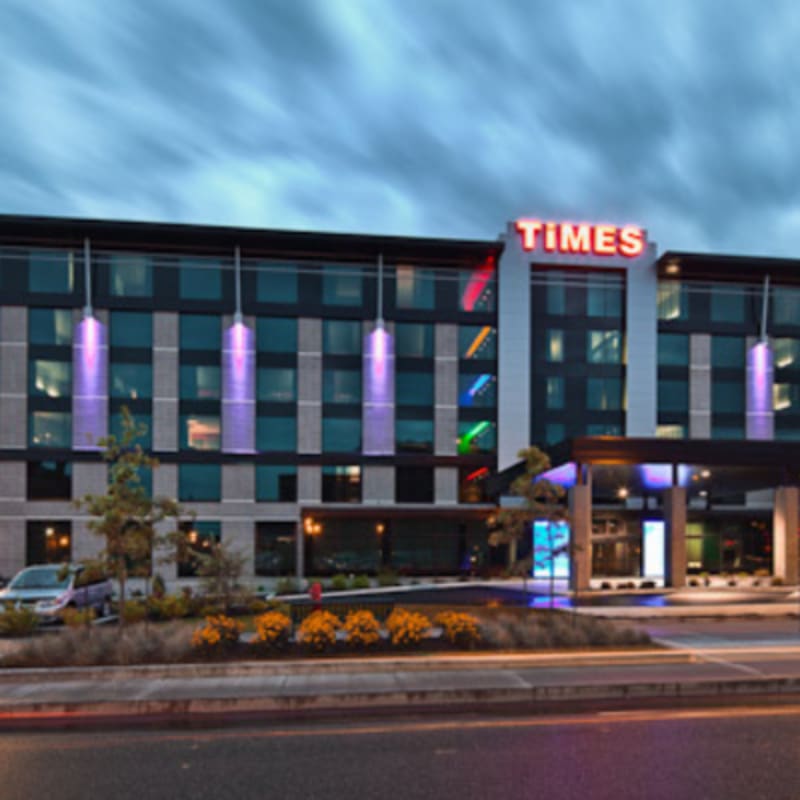 grand_times_hotel___sherbrooke_1