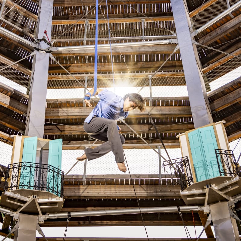Spectacle de cirque aérien - Sentier des cimes